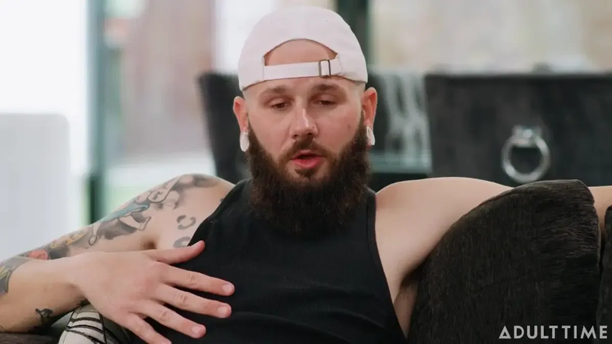 It's Not So Weird, Right? - Johnny Hill & Zak Bishop 2