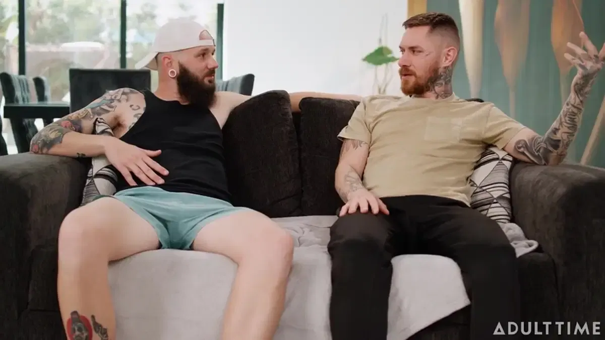 It's Not So Weird, Right? - Johnny Hill & Zak Bishop 3