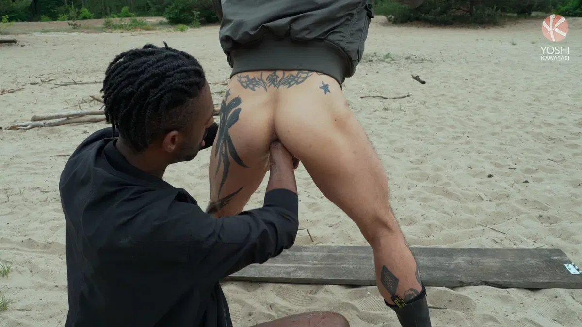 Kody McCree Delights Yoshi Kawasaki With Rough Forest Fisting 8