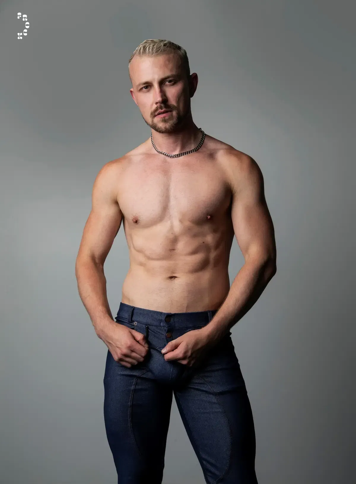 Leo Rush: Hypno Training Session - Frock The World 3