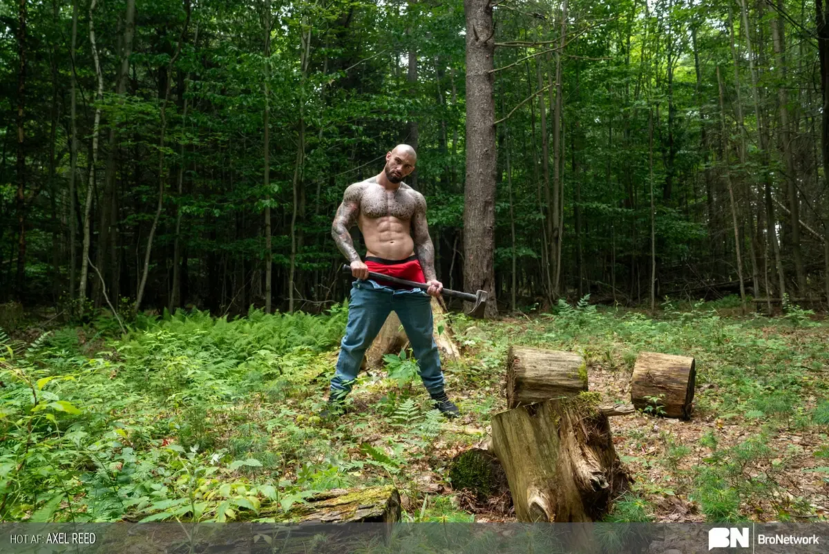 Meet The Extremely Sexy Lumberjack Axel Reed 10