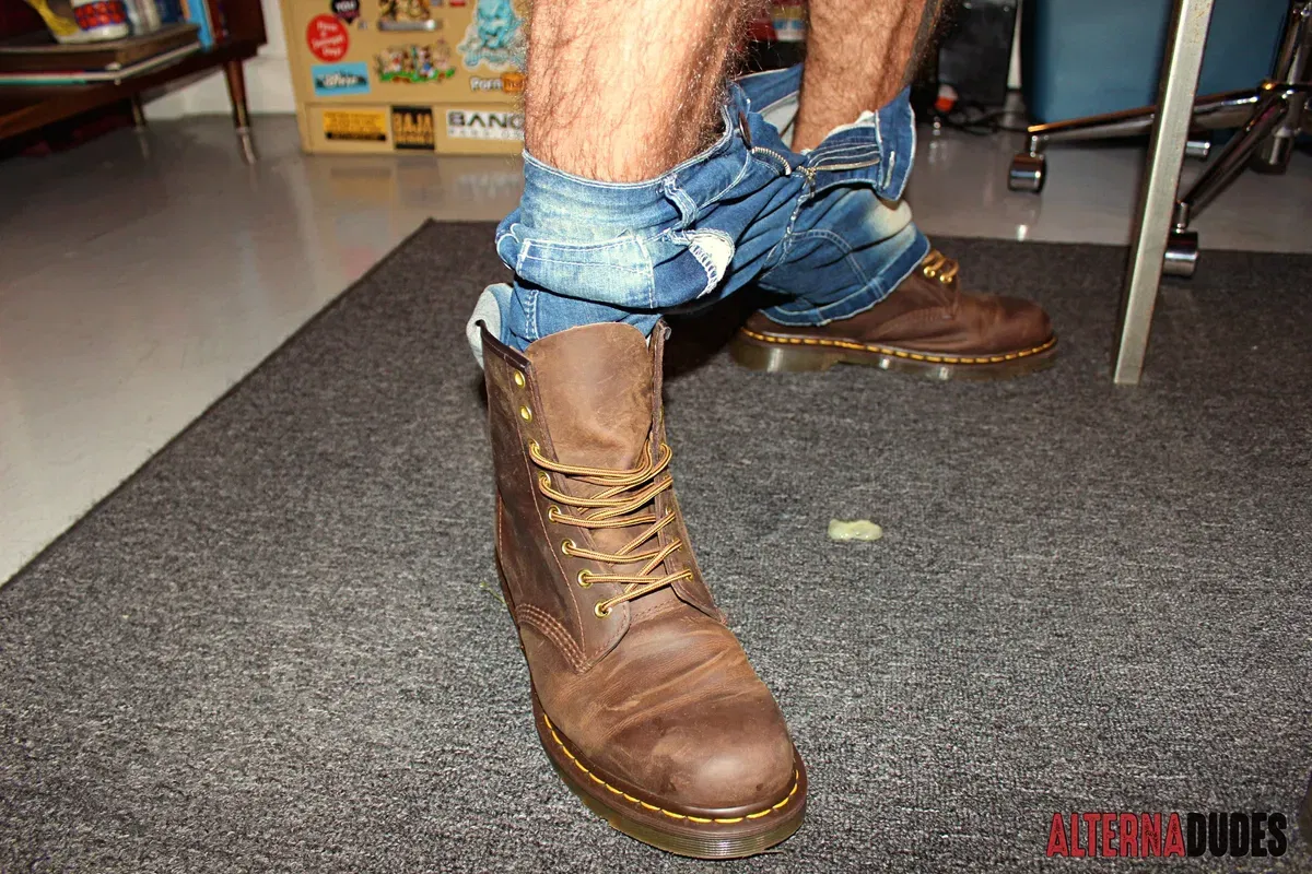 Romeo Davis Wrecks Zak Bishop's Ass With His Huge Cock 12