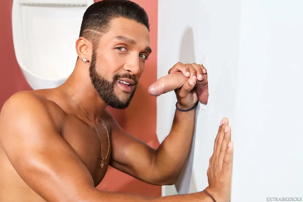 What's The Big Thing In The Hole? - Marco Lorenzo & Luka Phoenix 3