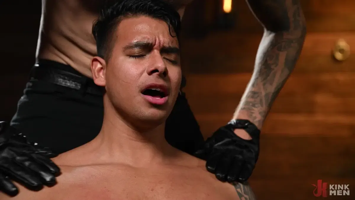 Christian Wilde Enchants Jay Seabrook - KinkMen 3