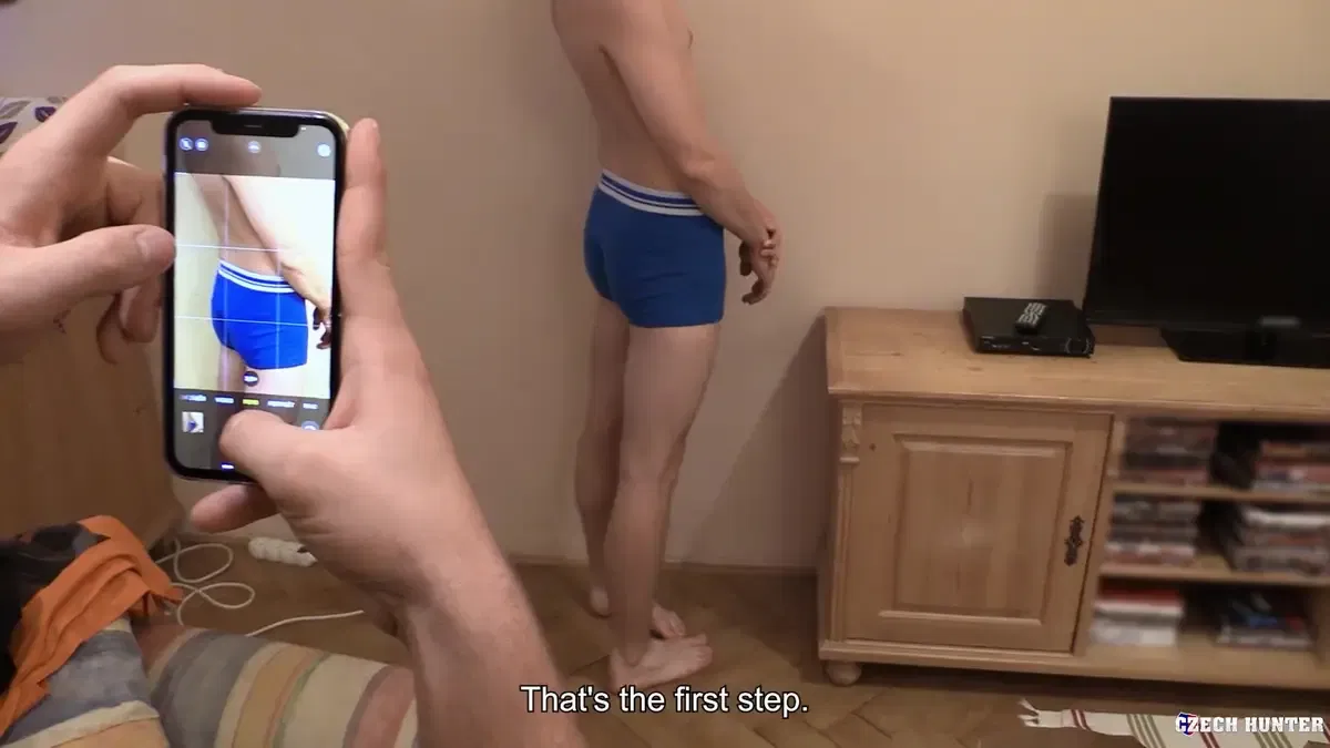 Czech Hunter 707: A Threesome With The Courier 2