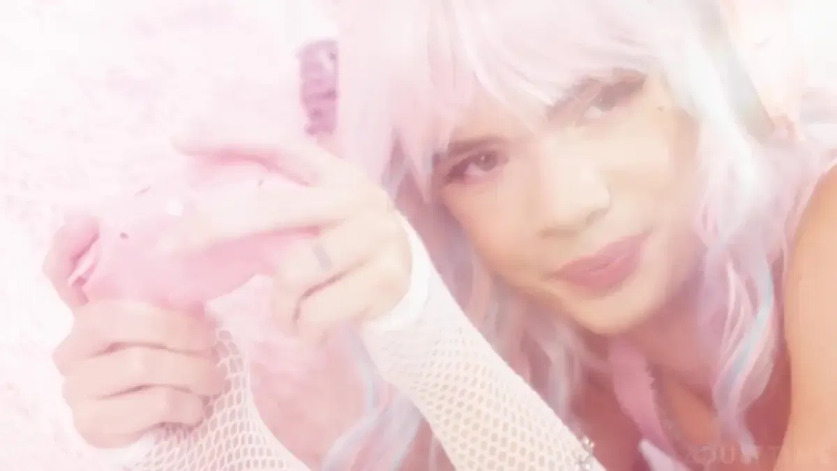 Femboy Sam Ledger Swaps Controller For Leo Louis' Cock