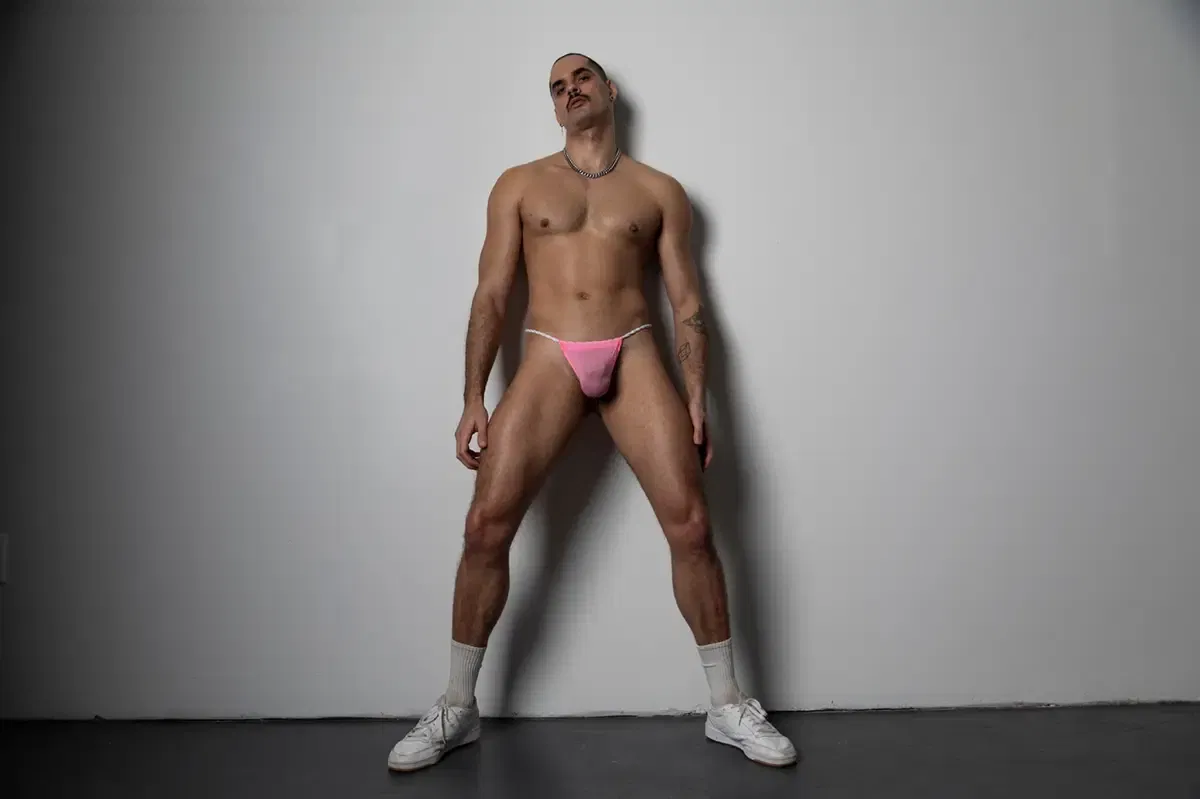 Frock The World Presents: The Hard Knot 6