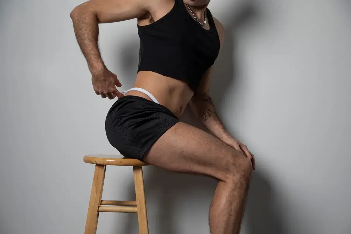 Frock The World Presents: The Hard Knot