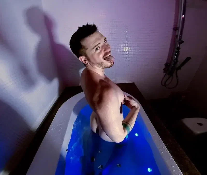 Boys Will Be Boys: Dan Evans, Evan Knoxx & Diego Sans Gay Fisting POV With Axel Abysse In The Bath 7