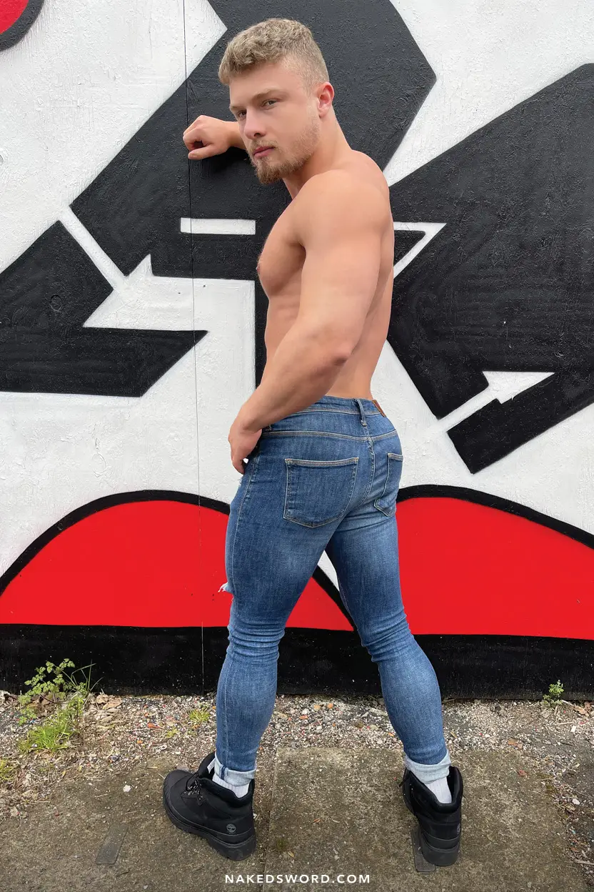 Late Night Drive-In: Jordan James & Harvey Bridgestone 1