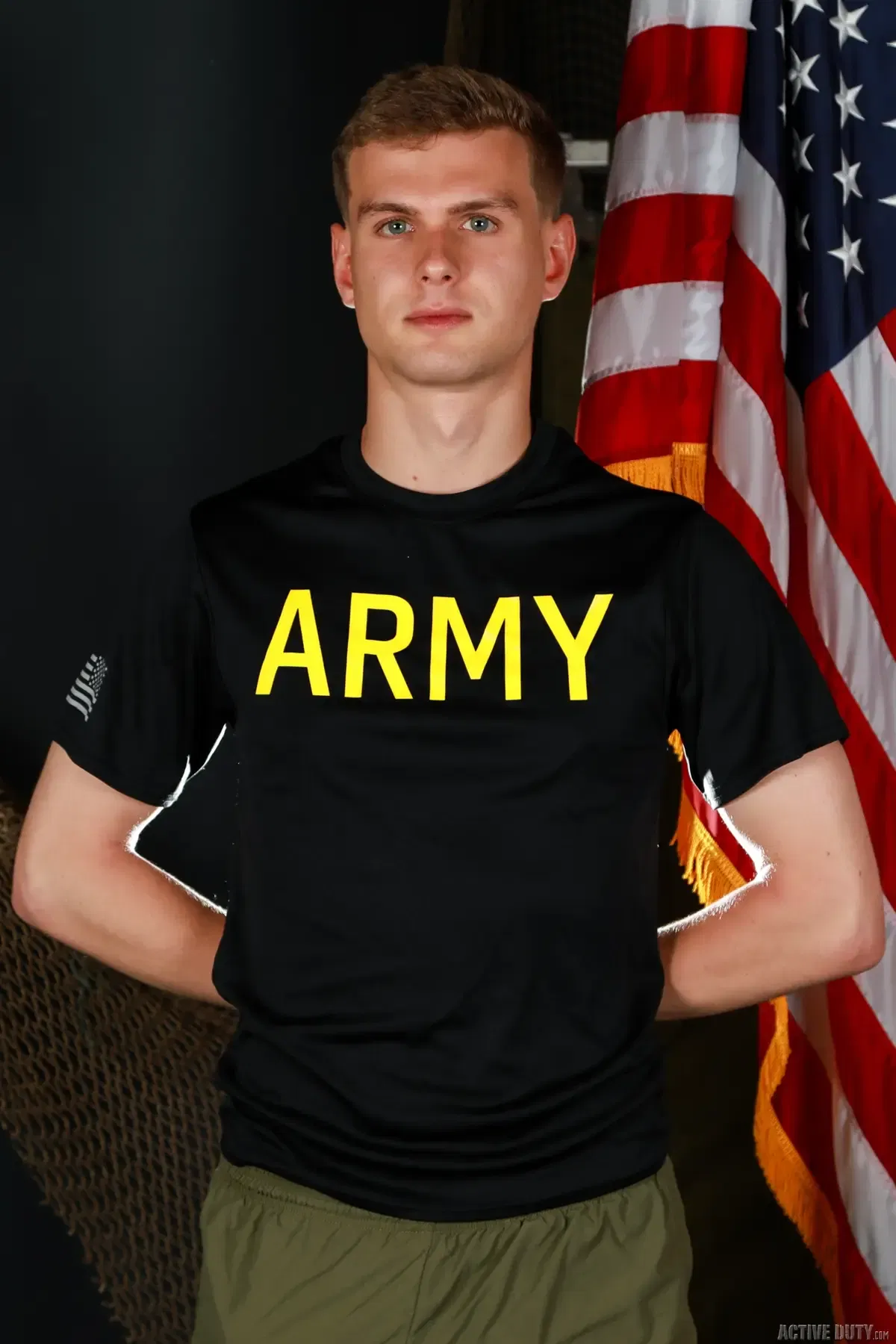 Soldiers Flip Fuck: Jeremiah Cruze & Mick Marlo