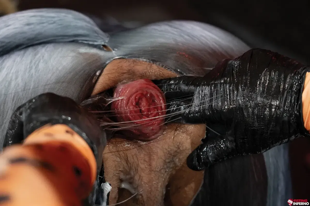 Super Holes - Chapter 1: Archer Croft & Zac Snow 11