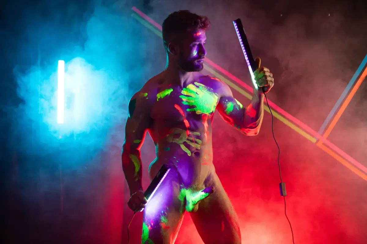 Neon Dreams Cum True: Olivier Robert & Theo Brady 7