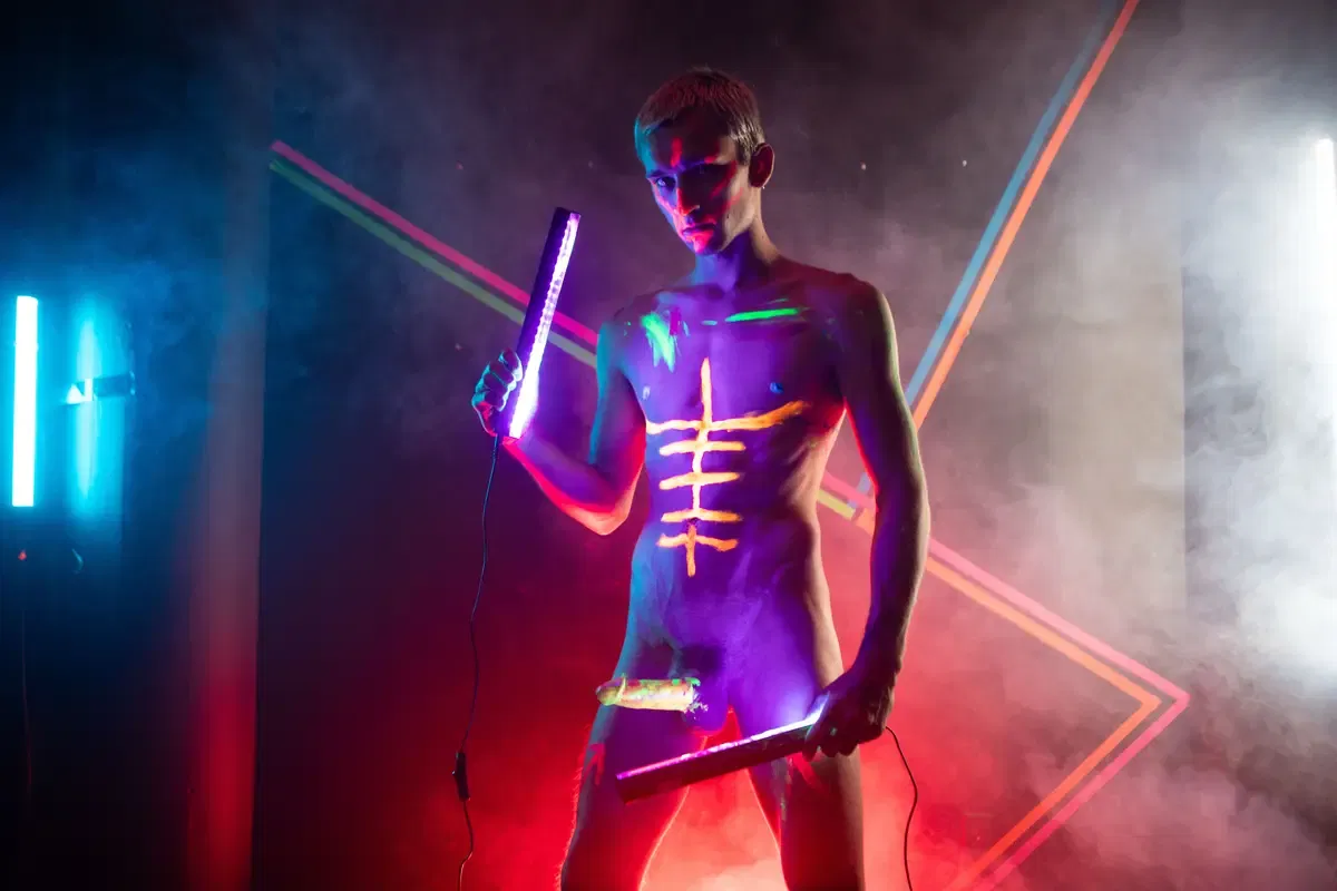 Neon Dreams Cum True: Olivier Robert & Theo Brady 8