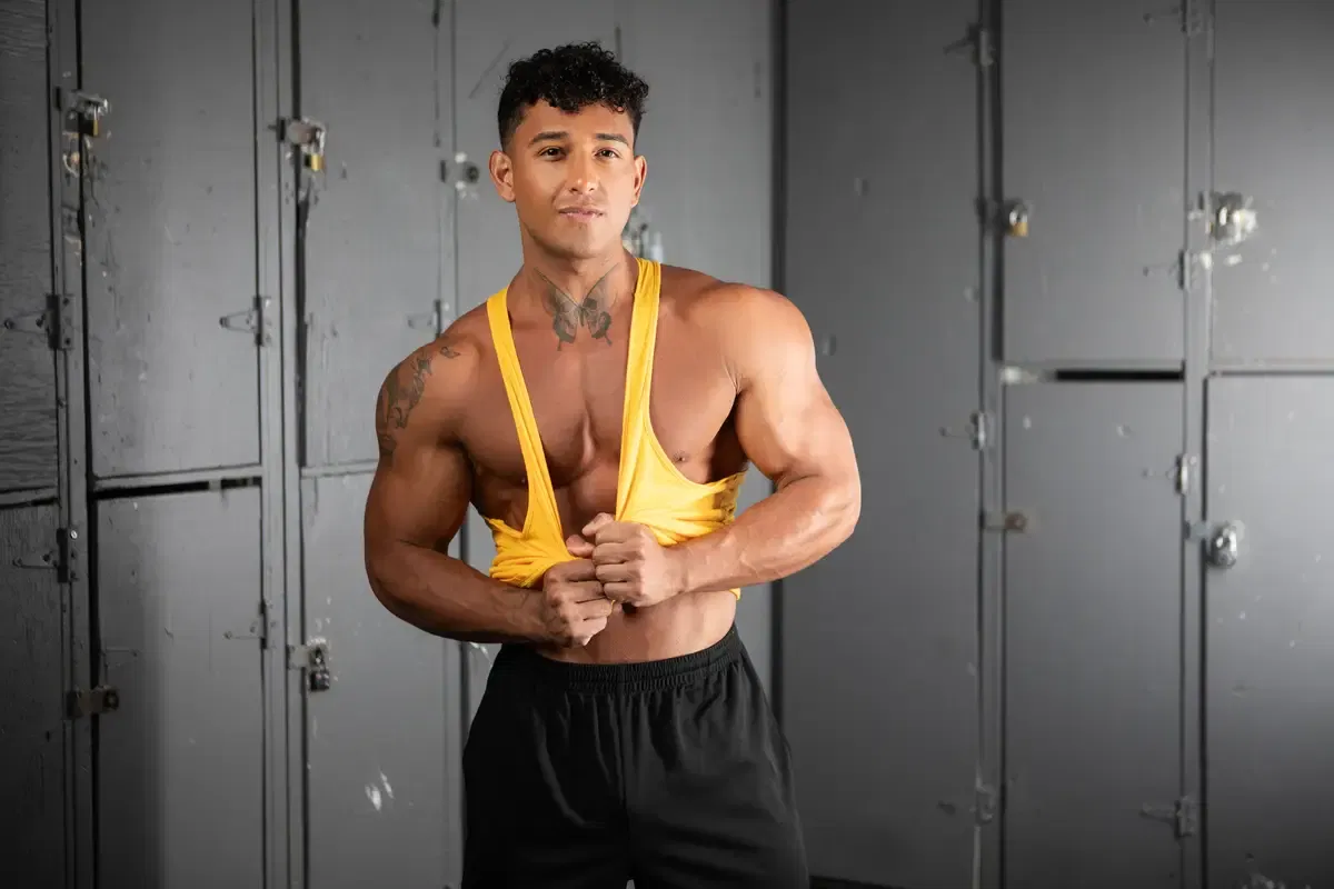 Spotted By The Gym Bro: Kenzo Alvarez & Mister Deep Voice