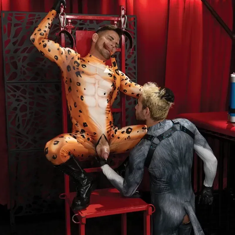 Zac Snow Punches Archer Croft’s Ass In Super Holes 2