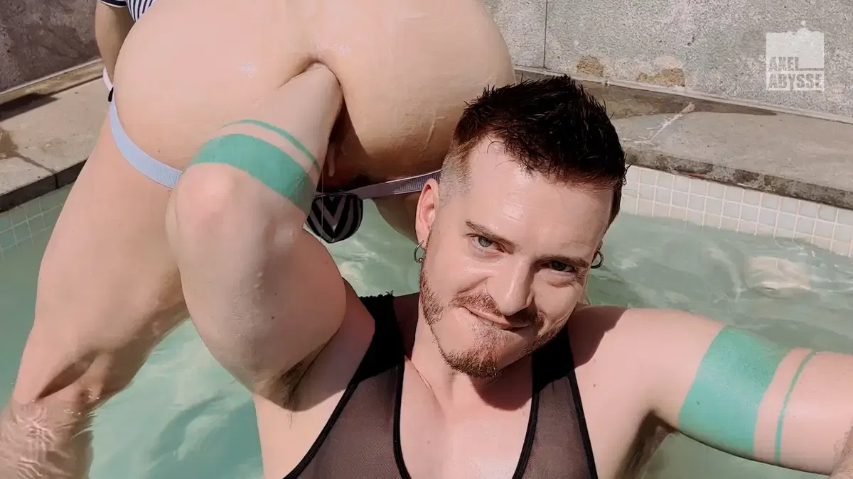 Axel Abysse Finally Meets Max Wide In a Hot Fisting Session 7