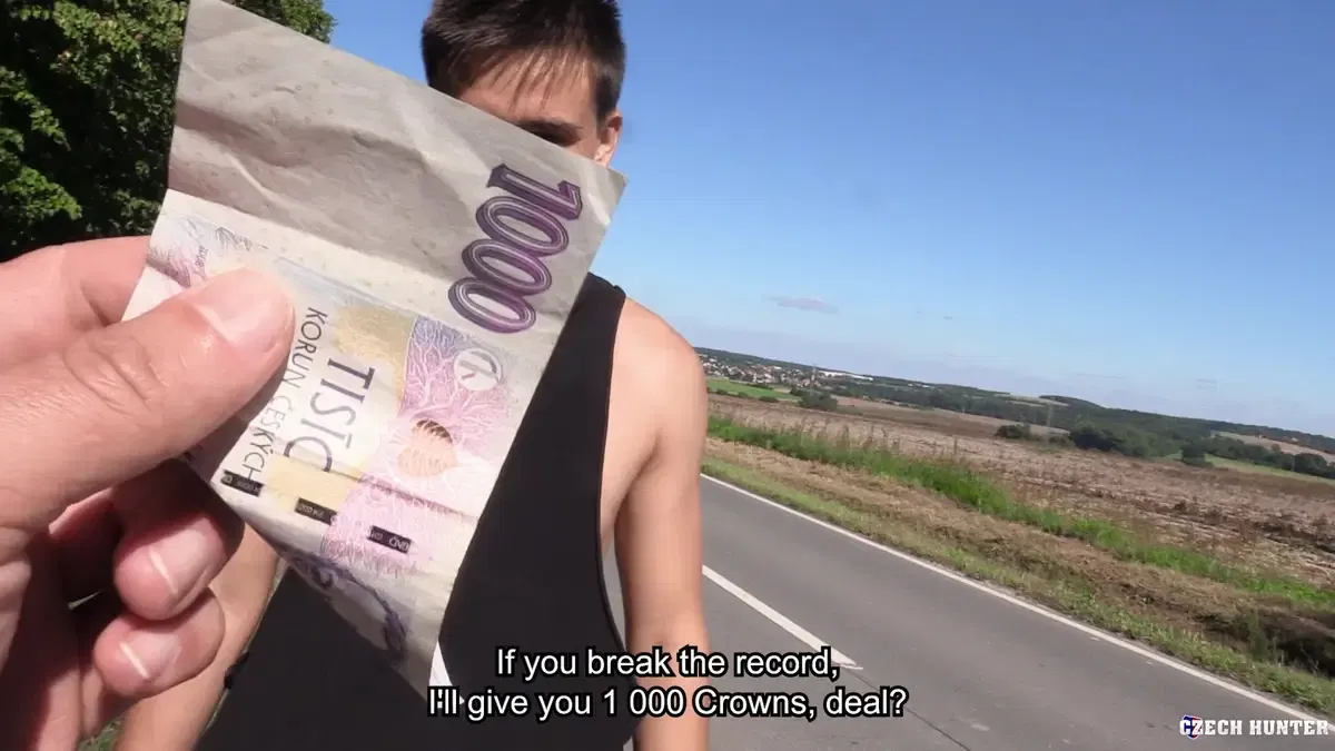 Czech Hunter 717: Roadside Flirting 4
