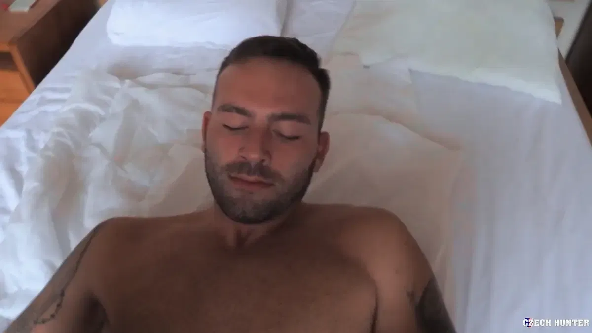 Czech Hunter 719: The Depressed Handsome 11