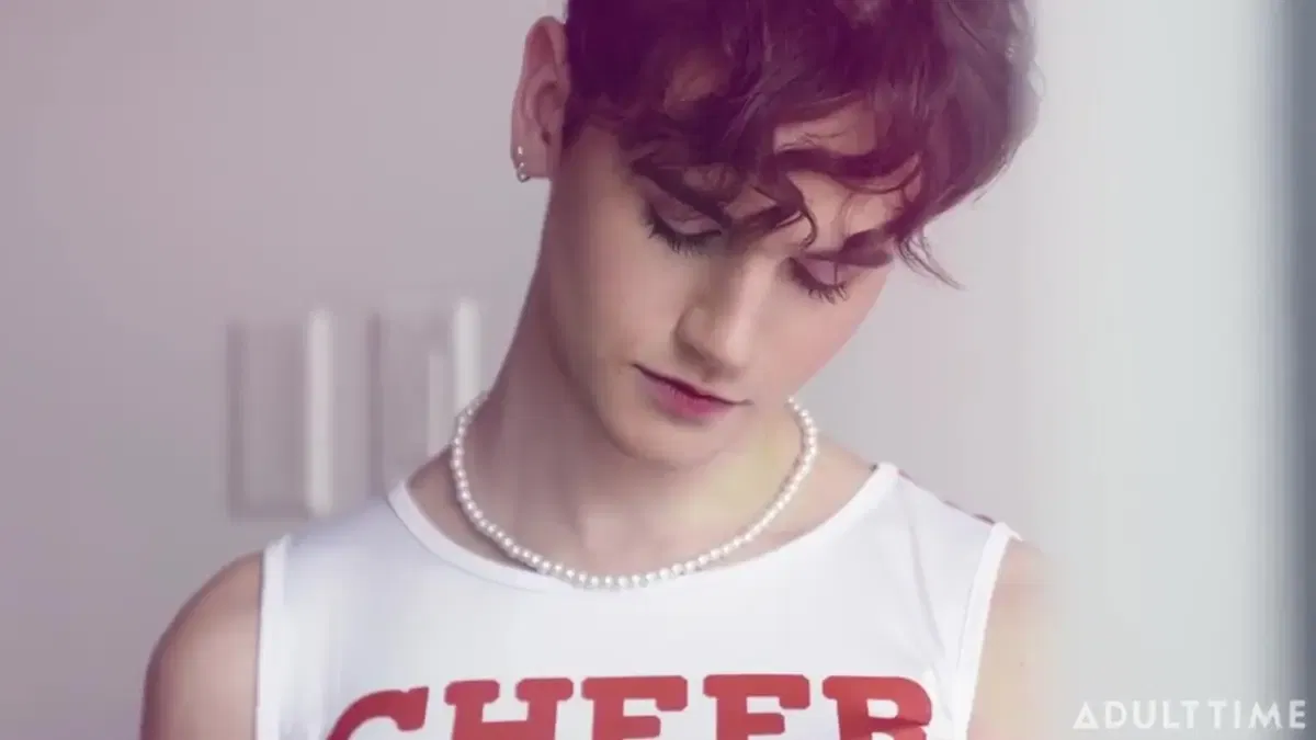 Femboy Takes One For The Team: Cole Link & Braxton Cruz 4