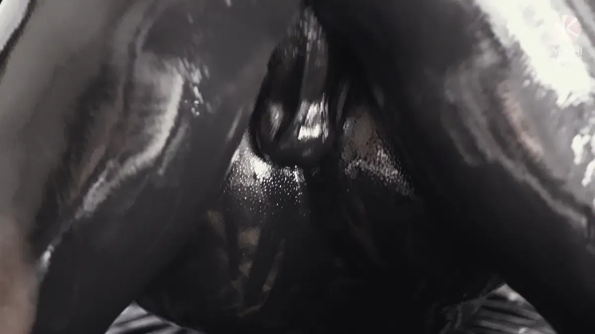 Black Goo: Yoshi Kawasaki & Damian Dragon 5