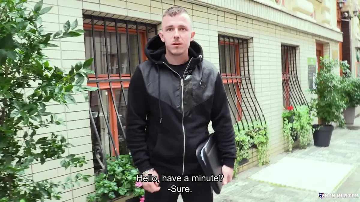 Czech Hunter 723: The Masculine Restaurateur