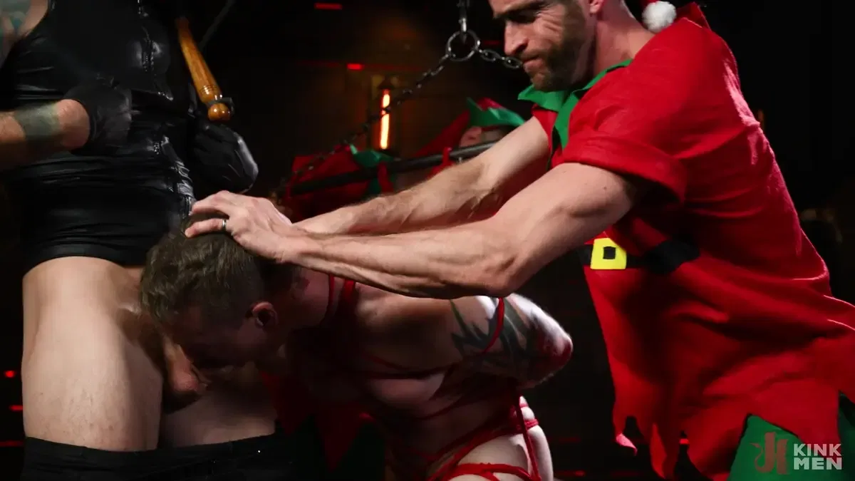 Leather Santa Christian Wilde & Johnny Ford Use Baxxx 6