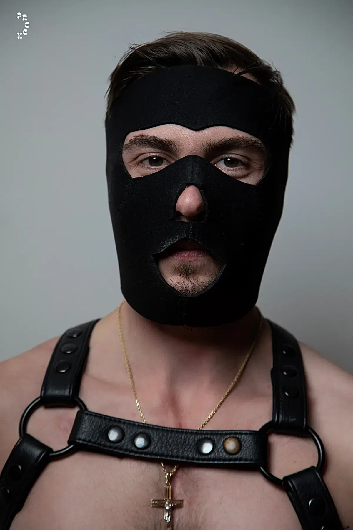 Power Exchange: Master R. & Alex El Pup 4