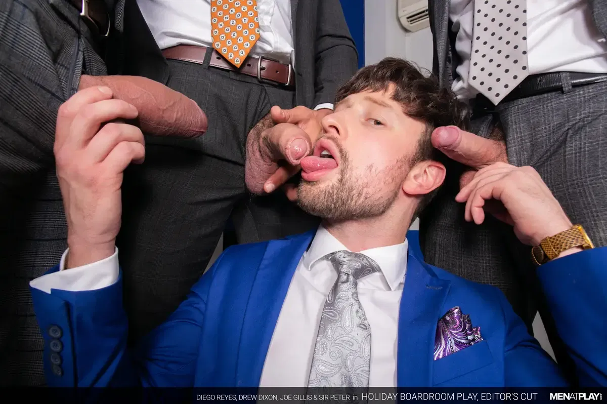 Suited Xmas: Diego Reyes, Drew Dixon, Joe Gillis & Sir Peter 5