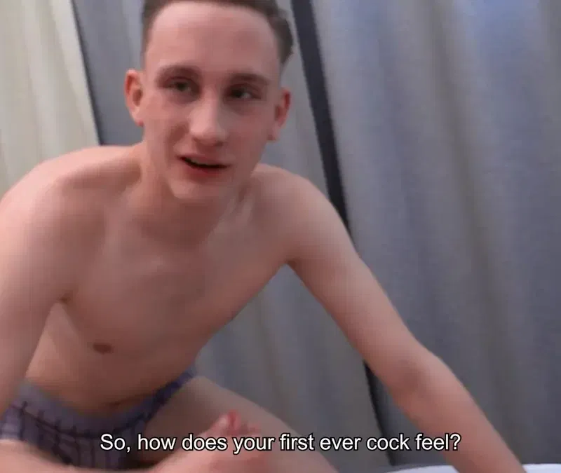 Czech Hunter 725: I'm Not Gay But... 1