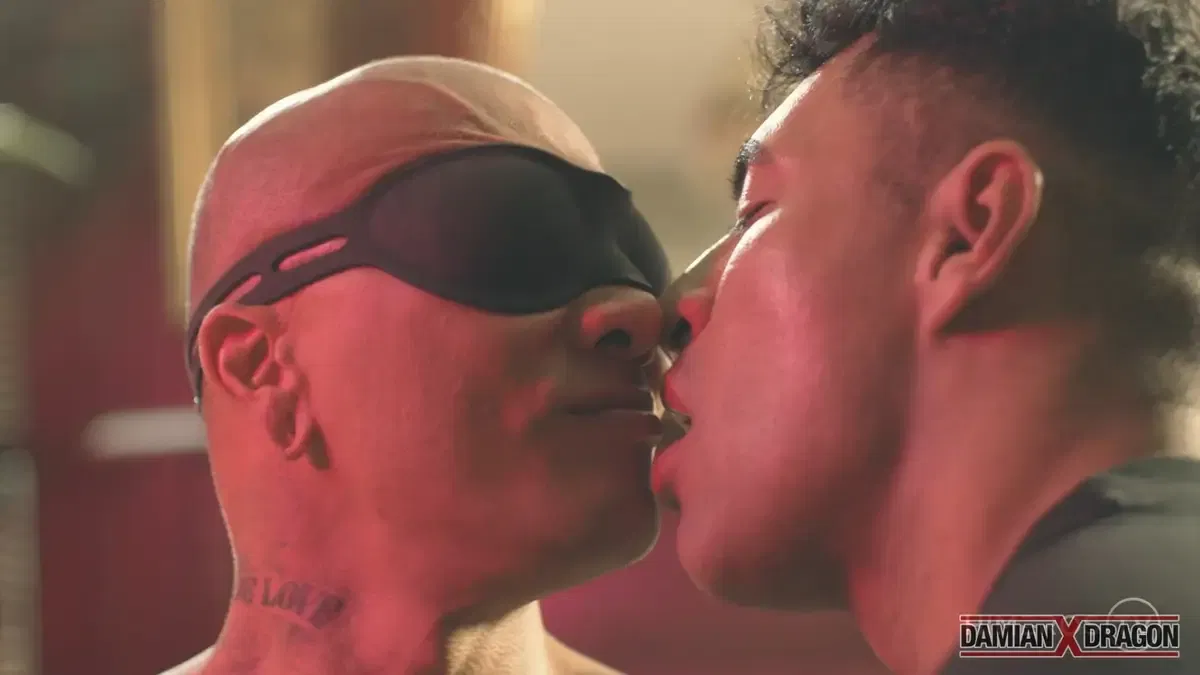 Damian & Kemono Dragon Play With Their Sensations