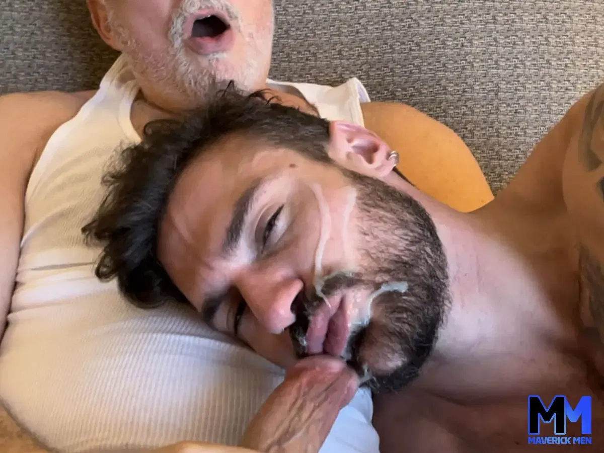 Threesome With Maverick Men & Aiden Tyler 7