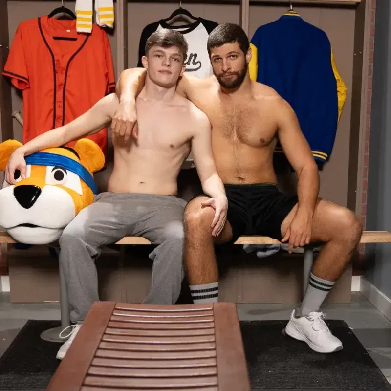 Fucked By The Mascot: Jake Preston & Shamu Azizam 6