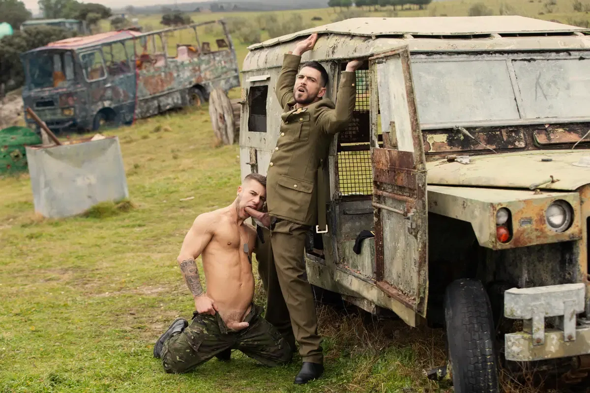 Prisoner Of War: 10 Years Later - Paddy O'Brian & Allen King 8