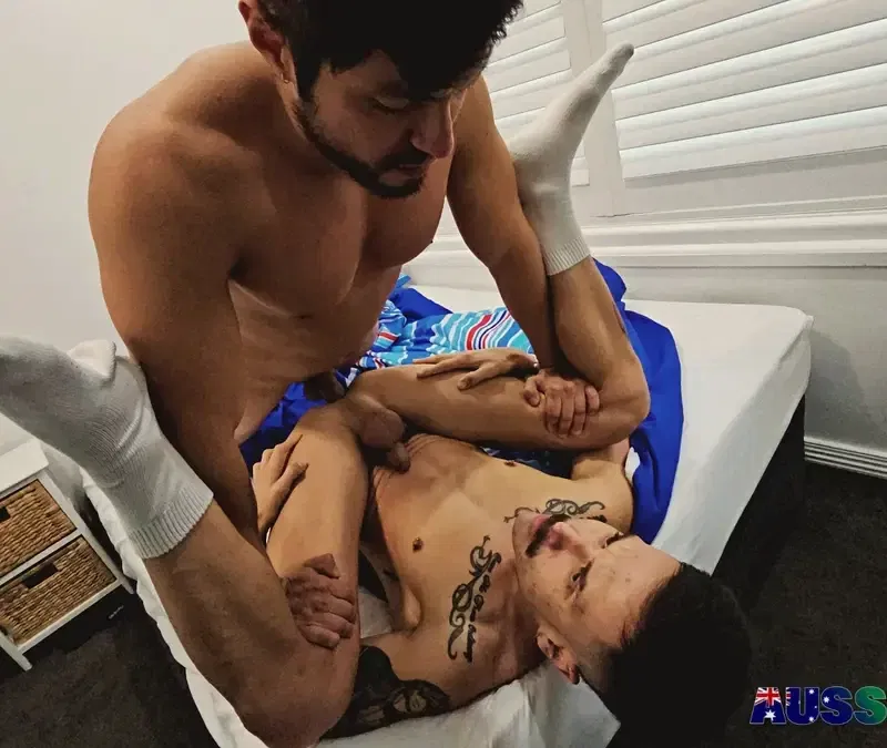 Simon Does Mateo at Aussies Do It 6