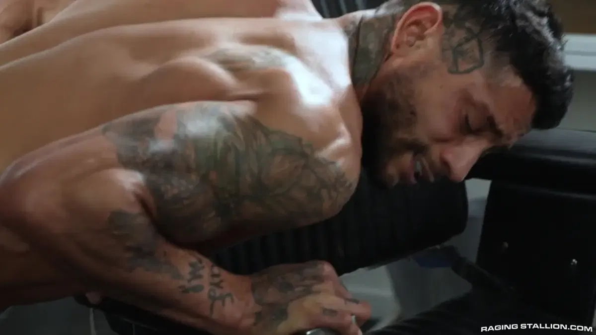 Drew Valentino & Andre Bedford Have a Very Special Game Night 9