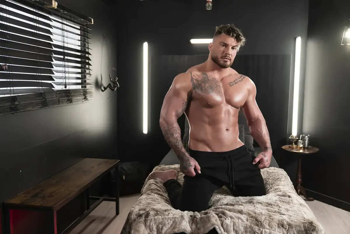 Troye Dean Takes William Seed’s Seed - Bromo 2