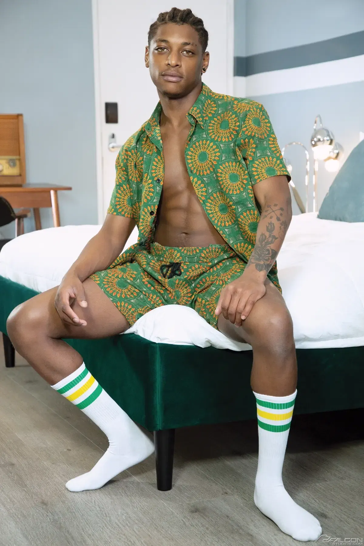 Ty Santana & Johnny Donovan In Falcon 1971