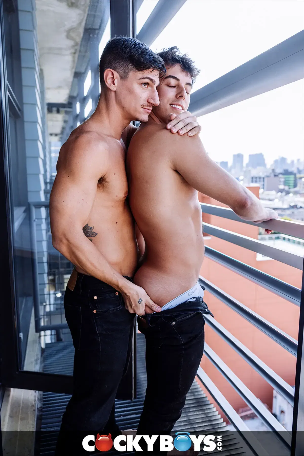 Aiden Ward Does Alan Apollo 4