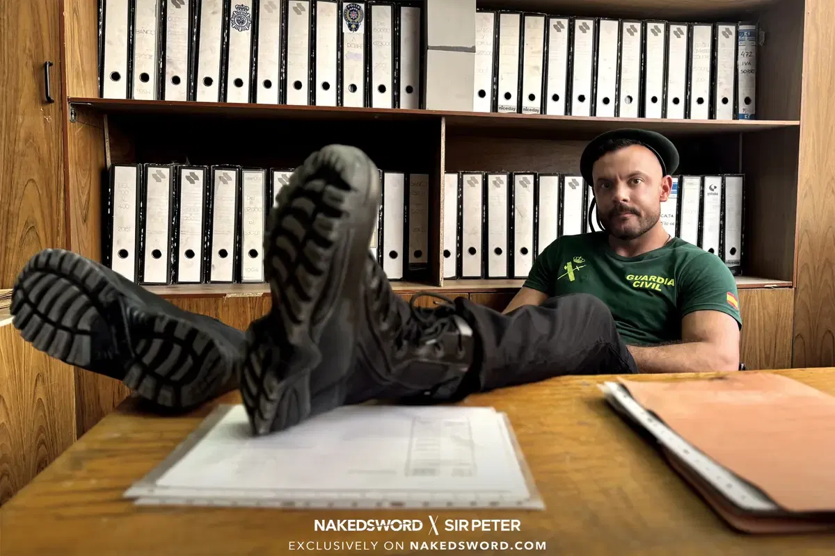 Sir Peter’s Prison Gay Orgy 5