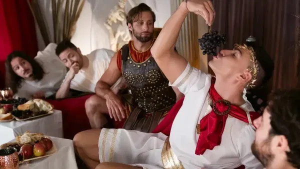 Dom King & MrDeepVoice in Dawn Of The Gladiators 1