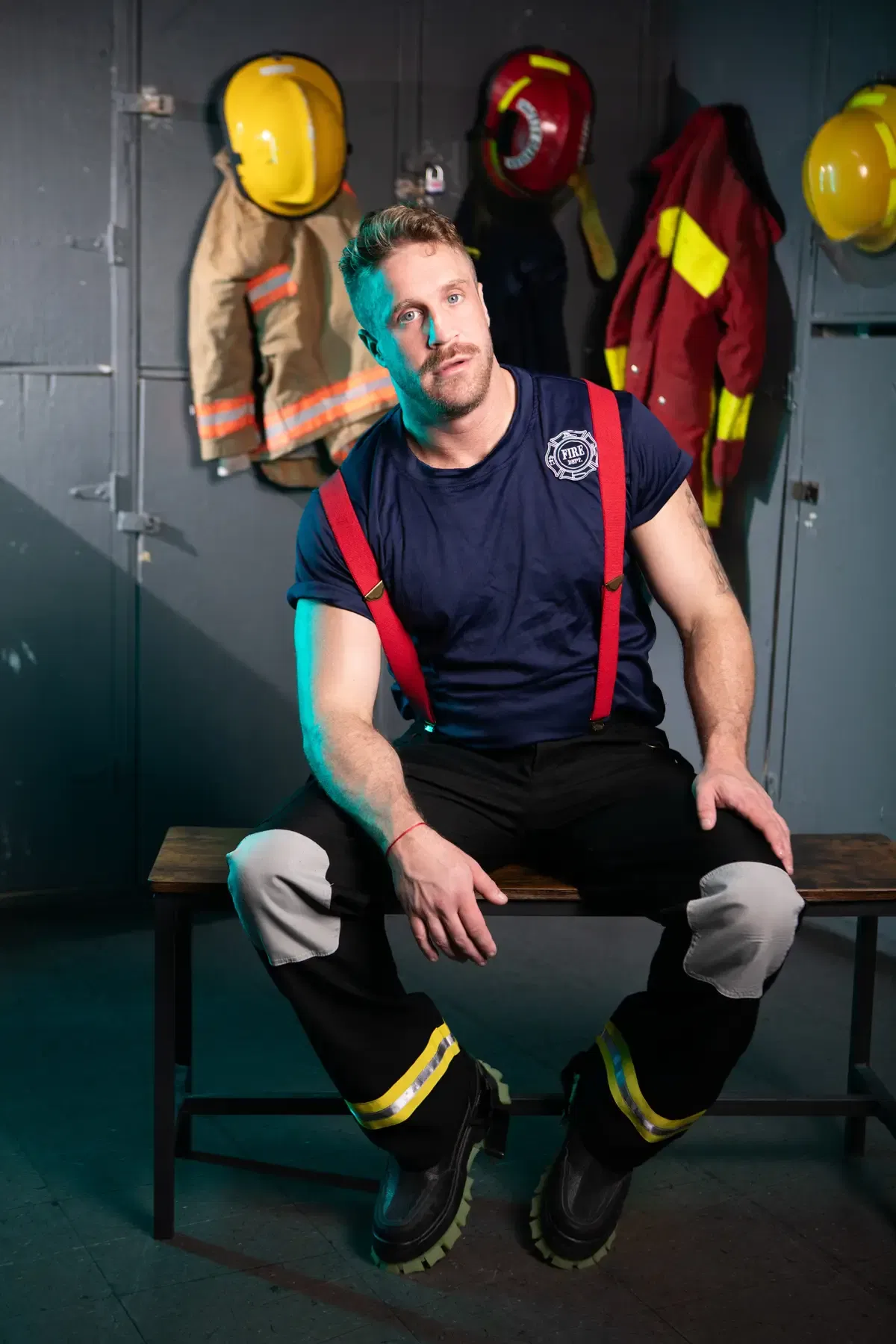 Arno Antino, Dom King & Mateo Tomas Are Hung Firemen