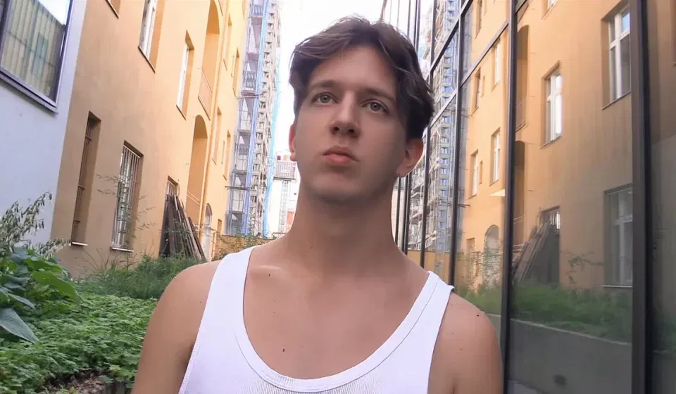 Czech Hunter 809: The Cum Enthusiast Gay Porn