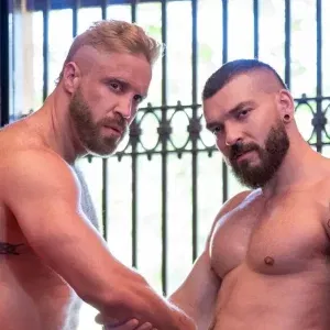 Fist First: Mateo Tomas Takes Kinkoer's Fist Gay Porn