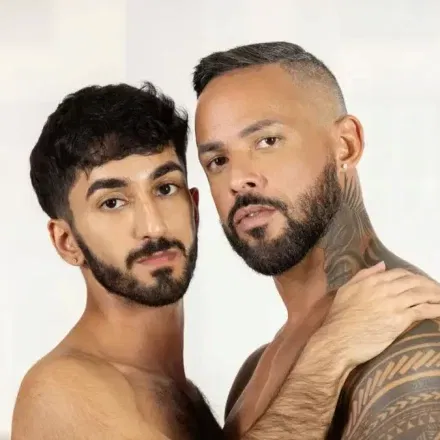 Here On Business: Jona Ortiz & Ari Yummey Gay Porn