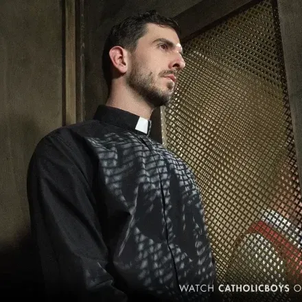 Kyle Harper Confesses To Guy Spencer That He Likes Men Gay Porn