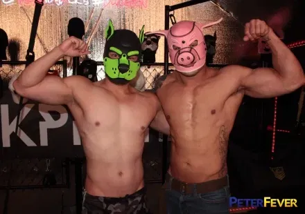 No Checkout - Pup Friction: Krozzy Kay & Hunter Vance Gay Porn