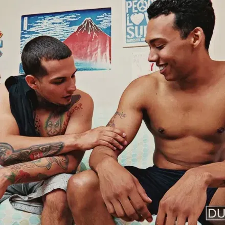 Gym Buddies Jordan & Bentley Do It Gay Porn