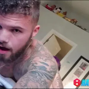 Hatler Gurius and Victor Lopez Do It Gay Porn