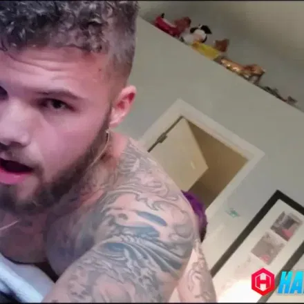 Hatler Gurius and Victor Lopez Do It Gay Porn